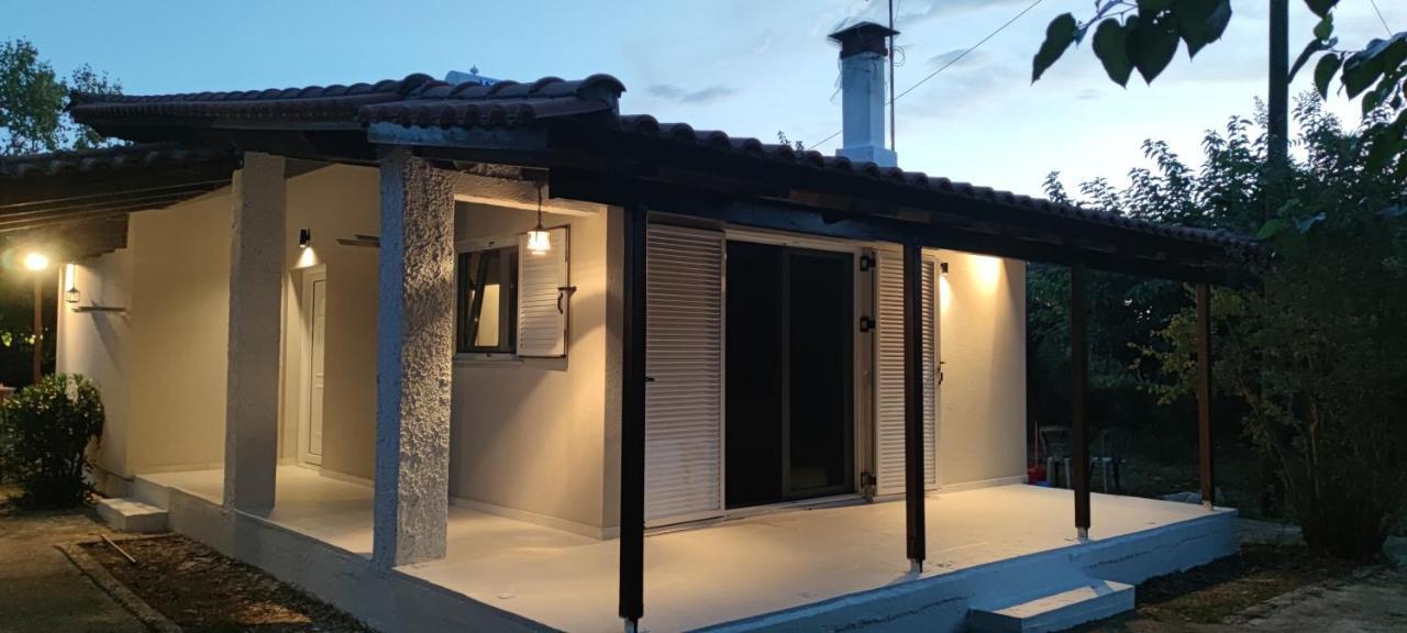 Sea Breeze Villa Kato Achaia Exterior foto